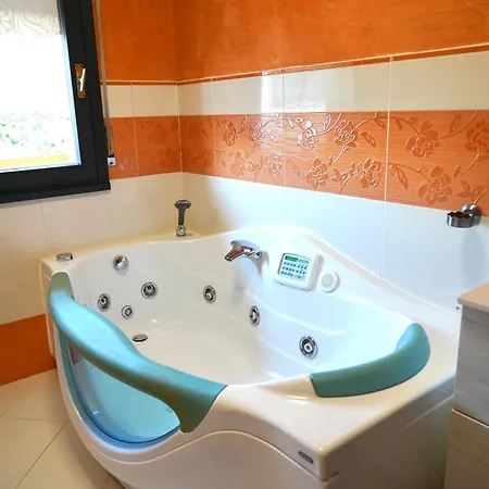 Bed & Breakfast Ai Colli 2 *