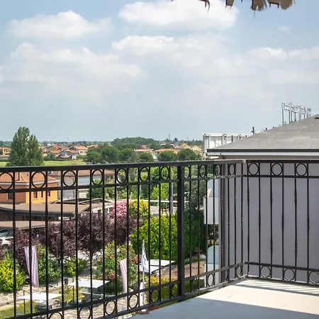 Welc-om Montegrotto Terrace View