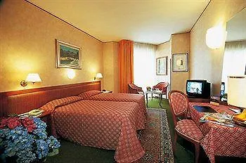 Hotel Petrarca Terme 4*