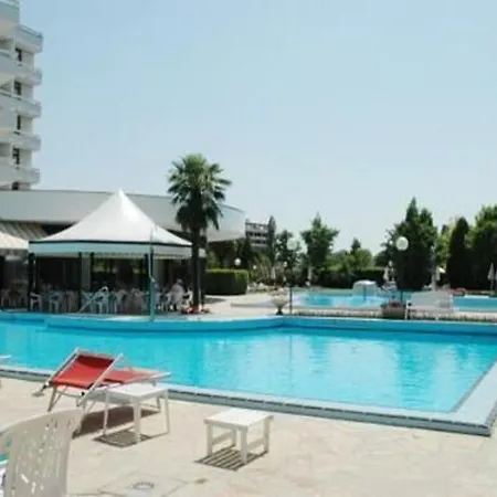 Hotel Commodore Terme 3*