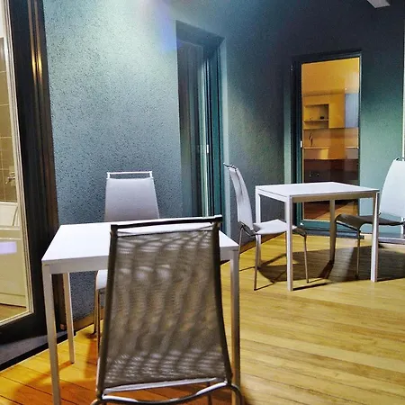 Wooden House Couette-café *