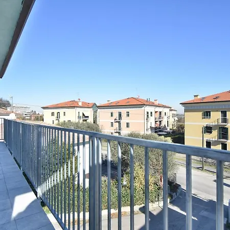 By The Hills Apartment