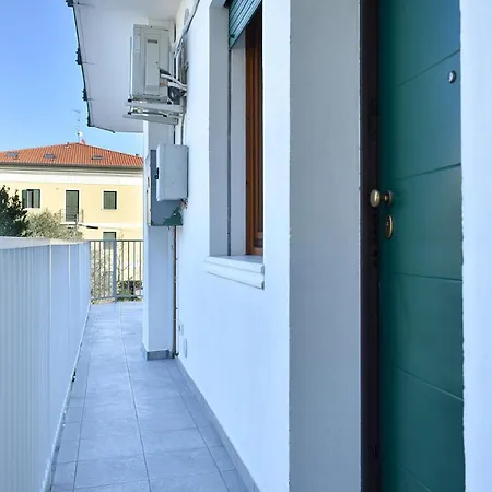 By The Hills Apartment