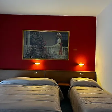 Hotel Rey's 3*