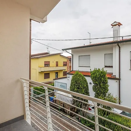 Diana - Sirio- Aura Lovely Apartments!