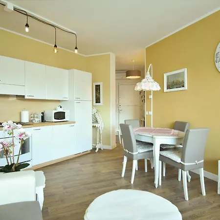 Welc-om Shabby Montegrotto Apartment