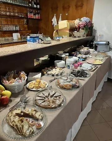 Hotel Rey's 3*