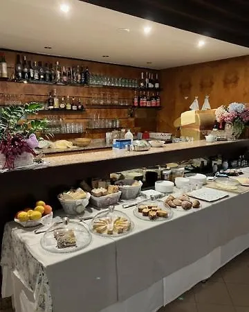 Rey's Hotel 3*