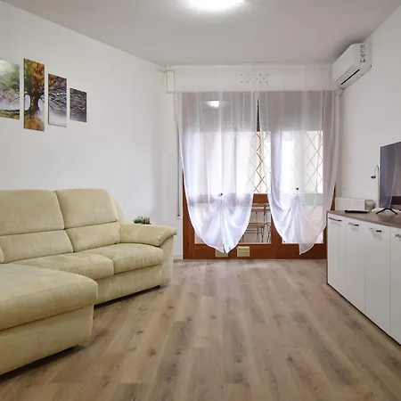 Apartment Welc-om Shabby Montegrotto