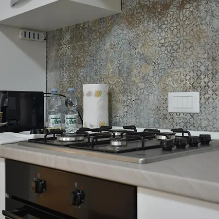 Welc-om Shabby Montegrotto Apartment