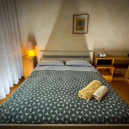 Casa Luna A Apartment *