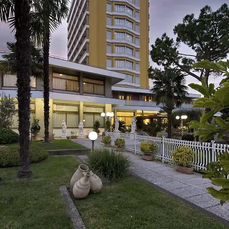 Hotel Fabilia Terme Augustus